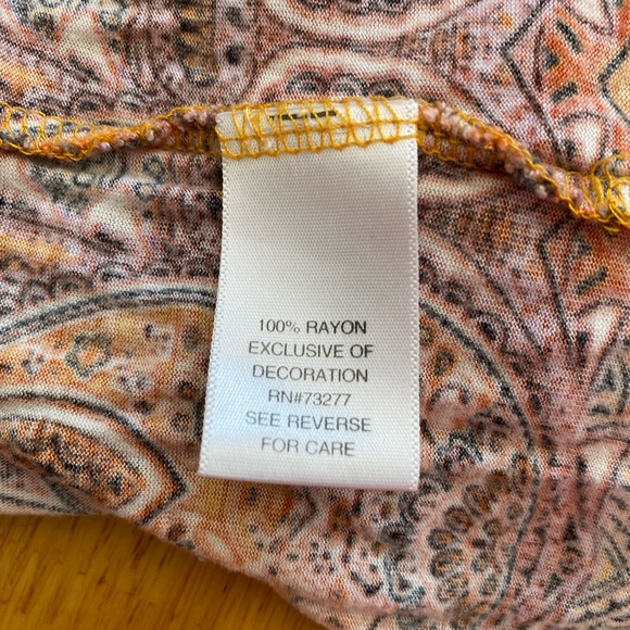 Women’s Apt 9 sleeveless top size lX - Picture 4 of 4